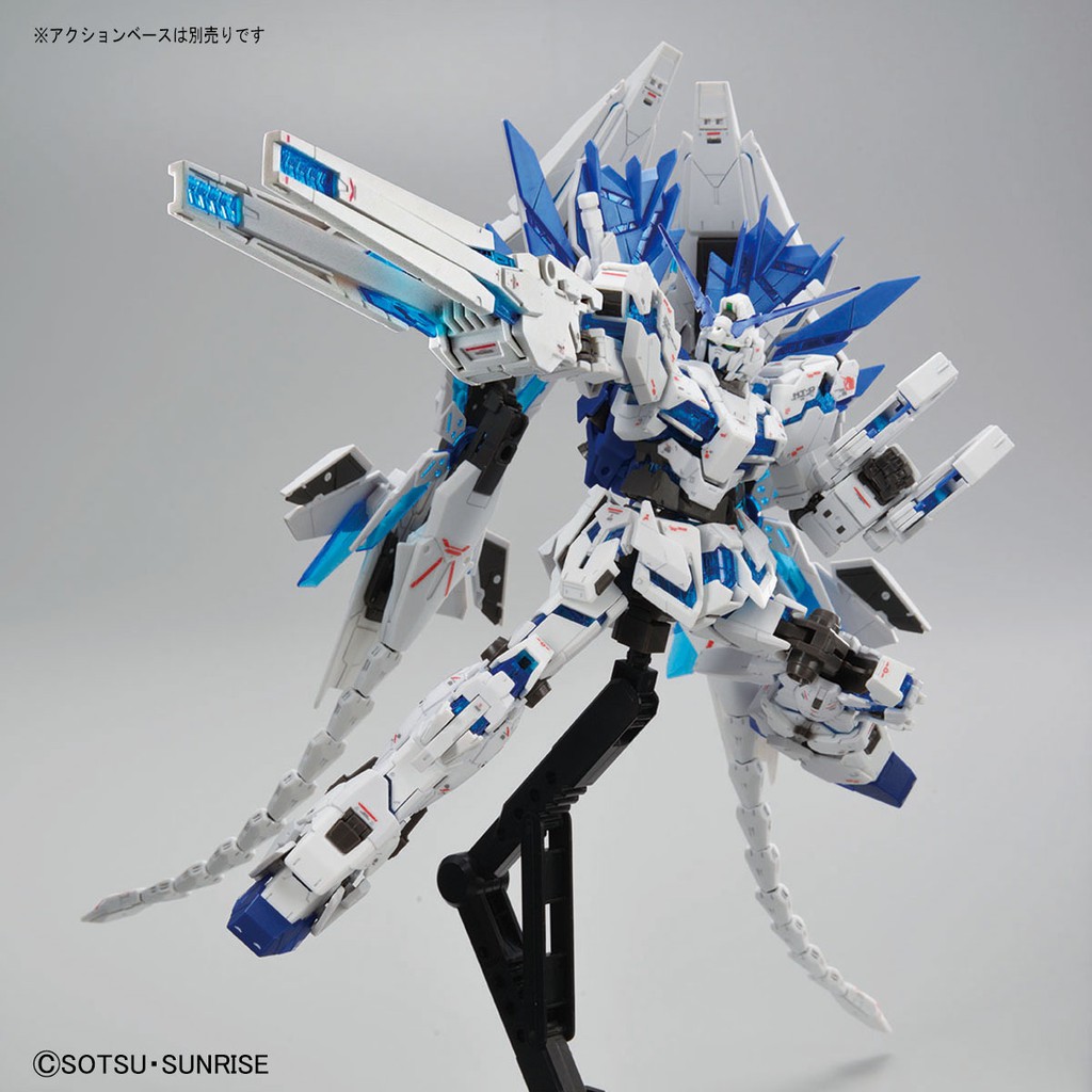 Bandai RG RX-0 Unicorn Gundam Perfectibility (The Gundam Base Tokyo)