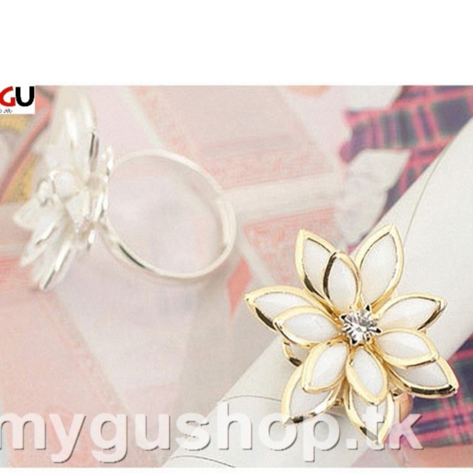 แหวนรูปดอกบัวน่ารักไม่ซ้ําใคร N24