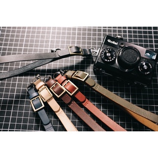 สายคล้องกล้อง Rollei 35 หนังแท้ สำหรับกล้อง Rollei 35 ทุกรุ่น *ปั๊มชื่อฟรี / rollei 35 leather camera wrist strap