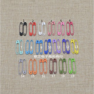(พร้อมส่ง)เข็มกลัดหลากสี 10 ชิ้น 5 บาท