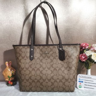 COACH F22296 CITY ZIP TOTE IN SIGNATURE COATED CANVAS COLOR : LIGHT GOLD/KHAKI