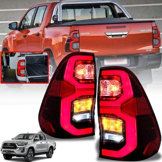 ไฟท้าย LED รุ่น โตโยต้า รีโว่ ร็อคโค่ TOYOTA REVO ROCCO ปี 2015 - 2020 สีแดง รวมชุดสายไฟ และหลอดไฟ