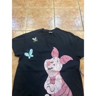 เสื้อ Piglet ป้าย Disney อก42-44 ยาว29 ใหม่มาก