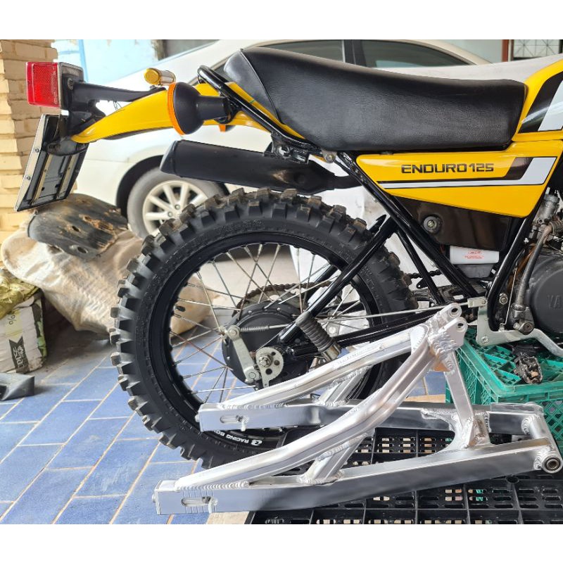 สวิงอาร์ม DT 125 MONO  ยืด2นิ้วพร้อมบุชและหางปลา