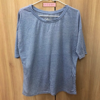 เสื้อยืด CPS สีฟ้าเกือบน้ำเงิน ไซส์ M แบบตรงปลายแขนแคบ สภาพดี