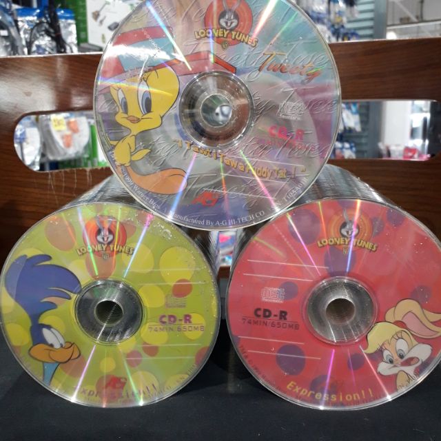 แผ่น CD-R ลายการ์ตูน 650 MB 74minแพ็ค100แผ่น