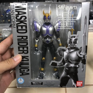 S.H.Figuarts kamen rider kuuga titan form