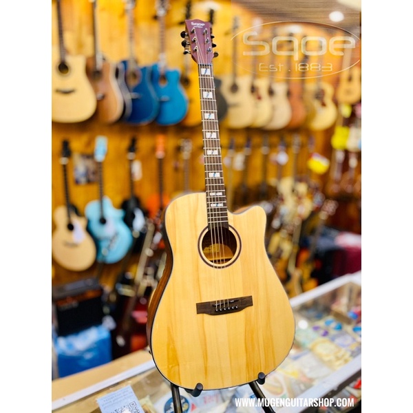 โปร่งSqoe รุ่นWd68 ไม้หน้าแท้ Top solid เสียงเพราะสุดๆมี2สีให้เลือกค่ะสีไม้และสีน้ำตาล ร้านset up พร