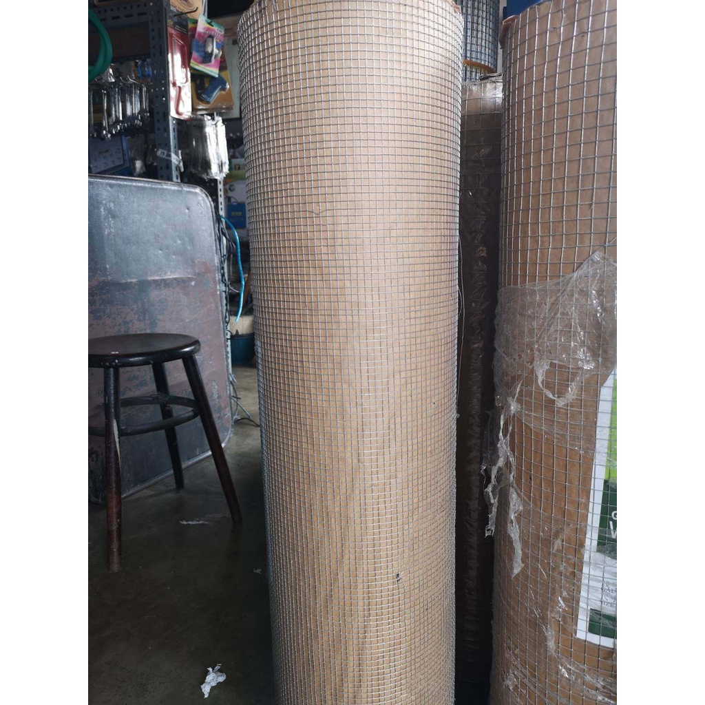 ตาข่ายเหล็ก ตาข่ายลวดสาน ตาข่ายลวดเหล็ก 1/4*1/4 (2หุน) กว้าง0.90เมตร ยาว3เมตร แบบอย่างดี ลวดหนา
