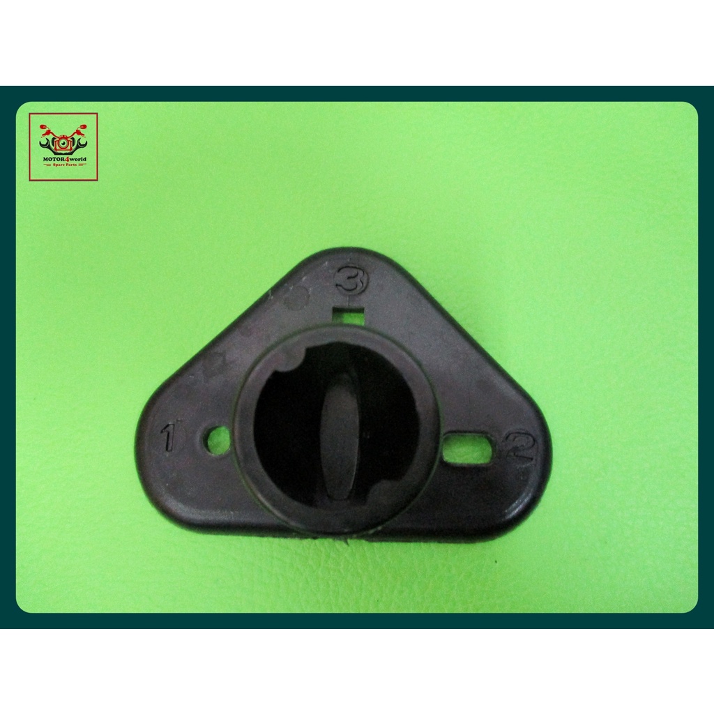 FRONT BUMPER LOCKING PLATE "BLACK" For MAZDA MAGNUM  (172) // พลาสติกล๊อค กันชนหน้า "สีดำ"