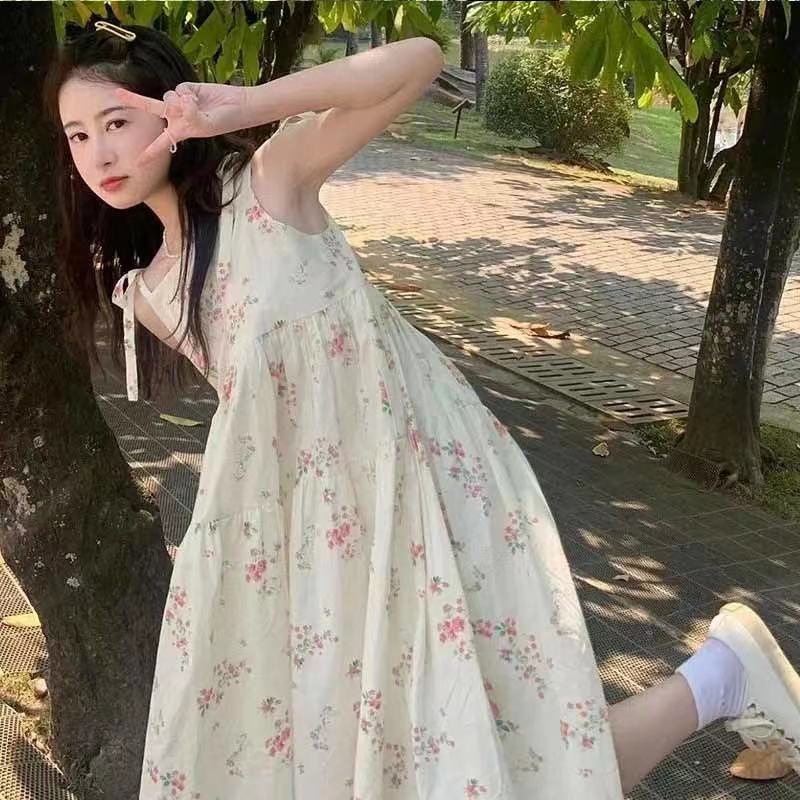 👗ชุดเดรส,👗ชุดเดรสลายดอกไม้วินเทจ สไตล์หวาน เหมาะสําหรับการออกเดท, การท่องเที่ยว, การถ่ายภาพ
