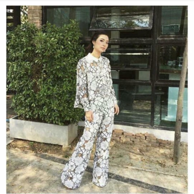 T001 F9 Tag_areeya ใส่  Used M 36-28-3 ชุดเซท2ชิ้น เสื้อ+กางเกง(ขาวดำลายดอก) ด้ายรุ่ยนิดหน่อย