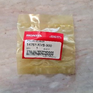 สปริงวาล์วตัวใน Honda Click Sccopyi แท้เบิกศูนย์ 14761-KVB-900