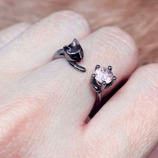 Black ruthenium plated sterling silver cat ring แหวนเงินชุบดำ รูปแมว พลอยเพทายธรรมชาติสีแชมเปญชมพู pink champagne zircon