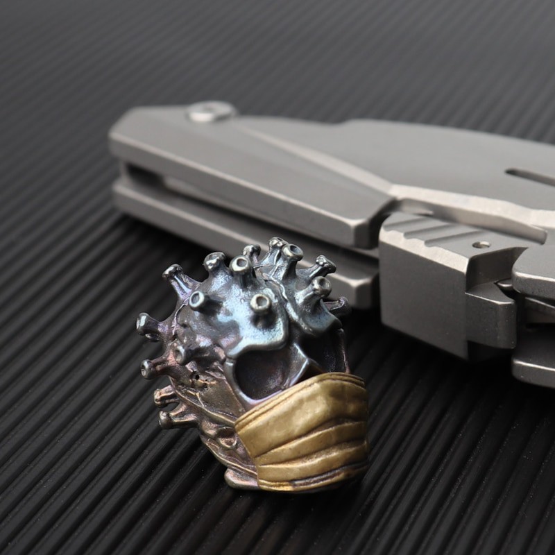 CNEDC 2021 Newest Design Knife Paracord Beads Pendant Buckle Accessories Lanyards Metal DIY Tool Kni