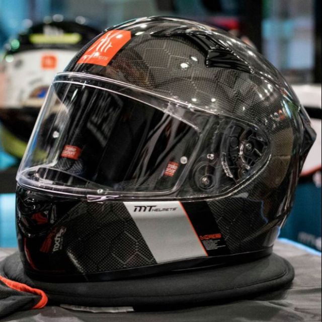 หมวกกันน็อค MT HELMET KRE – SNAKE CARBON