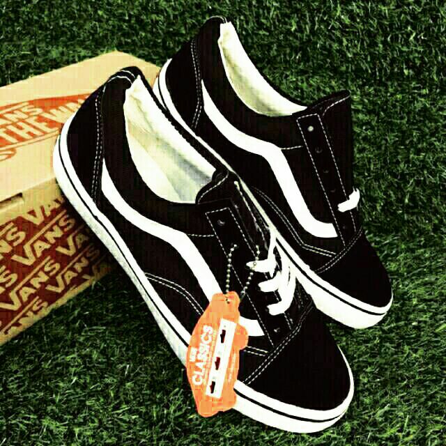 รองเท้า ผ้าใบแวน vans-old skool รีวิว เดรส ชุดแซก ราคาส่ง เสื้อเชิ้ต ถูก ชุดทำงาน นำเข้า ราคา ชุดคนอ้วน