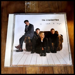 Used CD ซีดีเพลงสากล The Cranberries มีเพลง Zombie  ( Used CD  ) 1994. สภาพ A