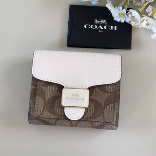 Coach Pepper Wallet กระเป๋าตัง ใบสั้น 2 พับ