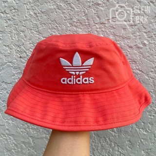 แท้ 💯 Adidas Adicolor Bucket Hat หมวกบักเก็ต หมวกปีกกว้าง อดิดาส อาดิดาส โลโก้ Trefoil สีขาว/สีดำ/สีชมพู/สีพีช