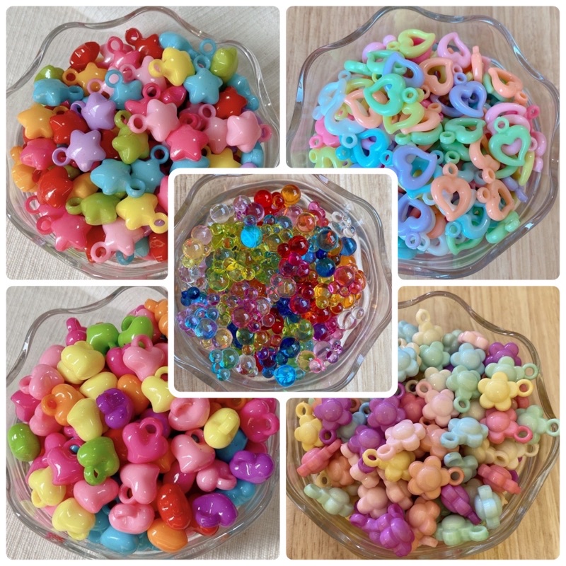 (A021)ลูกปัดจี้สีสวย ลูกปัดตกแต่งdiy มีหลายแบบ