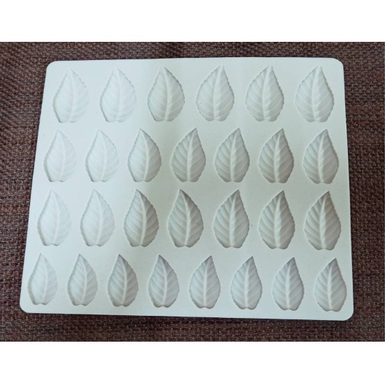 พิมพ์ซิลิโคนใบไม้  พิมพ์วุ้น พิมพ์ขนม พิมพ์ช็อคโกแล็ต ทำขนม food grade 1 แผ่น พิมพ์ใบไม้ 24 ใบ - รูปที่ 2