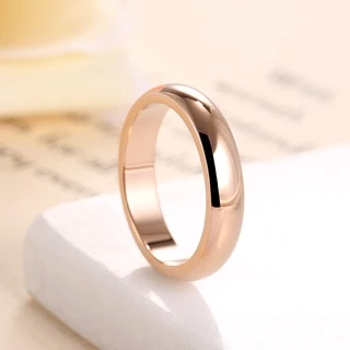สไตล์มินิมอล Niche High-End ผิวมันแหวนเหล็กไทเทเนียมแฟชั่น 18K Gold Plated หญิงอุปกรณ์เสริมอุปกรณ์เสริมมือ