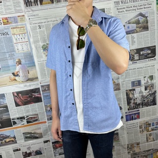 SHIRTFOLDING เสื้อเชิ้ต แขนสั้นคอปก สีน้ำเงินยีนส์ กระดุมดำ