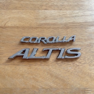 โลโก้ COROLLA ALTIS ตัวหนังสือฝาท้าย (จำนวน 2 ชิ้น)