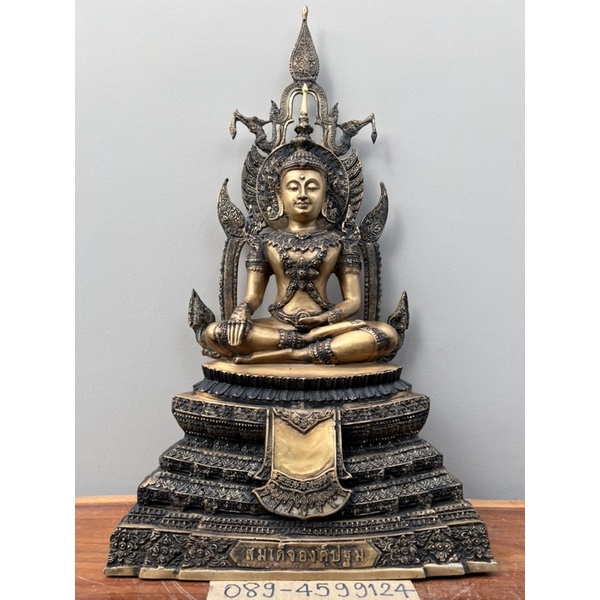 สมเด็จองค์ปฐมหน้าตัก9 นิ้ว สูง28 นิ้ว