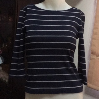 เสื้อยืดเข้ารูปแขนสามส่วน AIIZ สีกรมท่า/เทา ไซส์ S