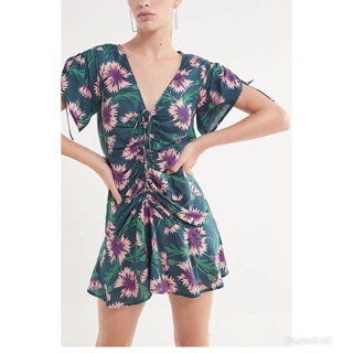 🌺 TROPICAL MINI DRESS 🌴 มินิเดรส พิมพ์ลาย น่ารักมากๆ มีเชือกรูดด้านหน้า