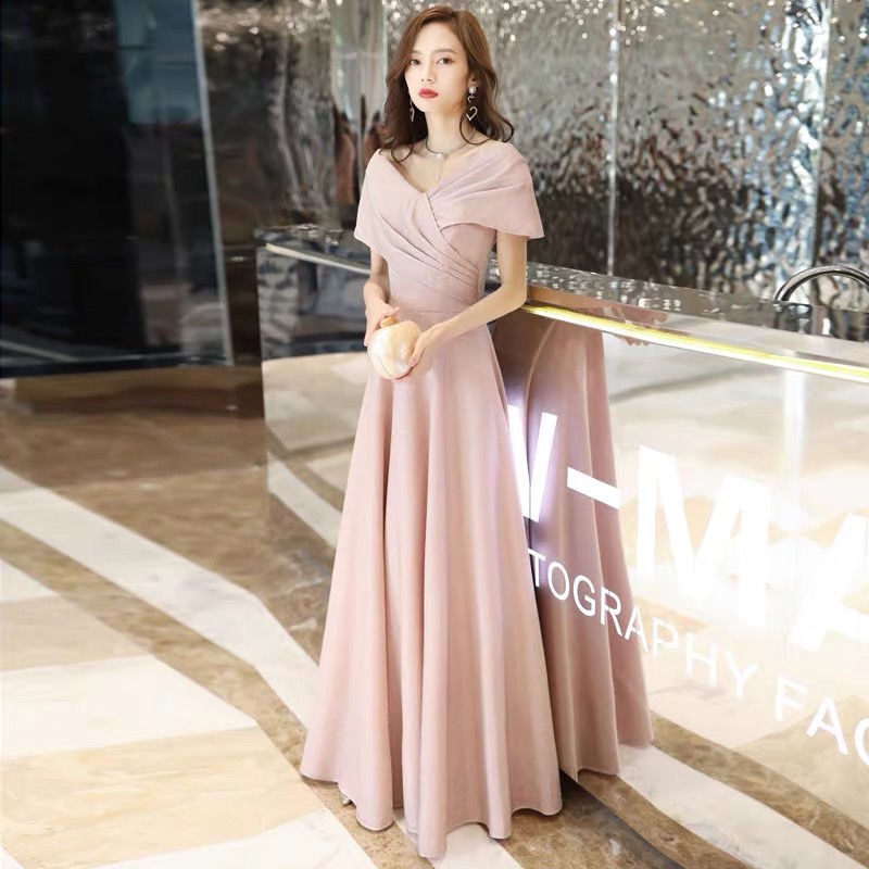 พร้อมส่ง ชุดราตรียาว สีชมพู หรูหรา สําหรับผู้หญิง