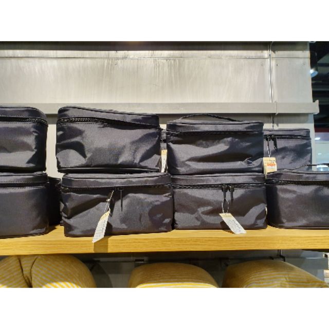 แท้💯⚡พร้อมส่ง⚡กระเป๋าเครื่องสำอางค์ muji จาก shop ไทย🇹🇭