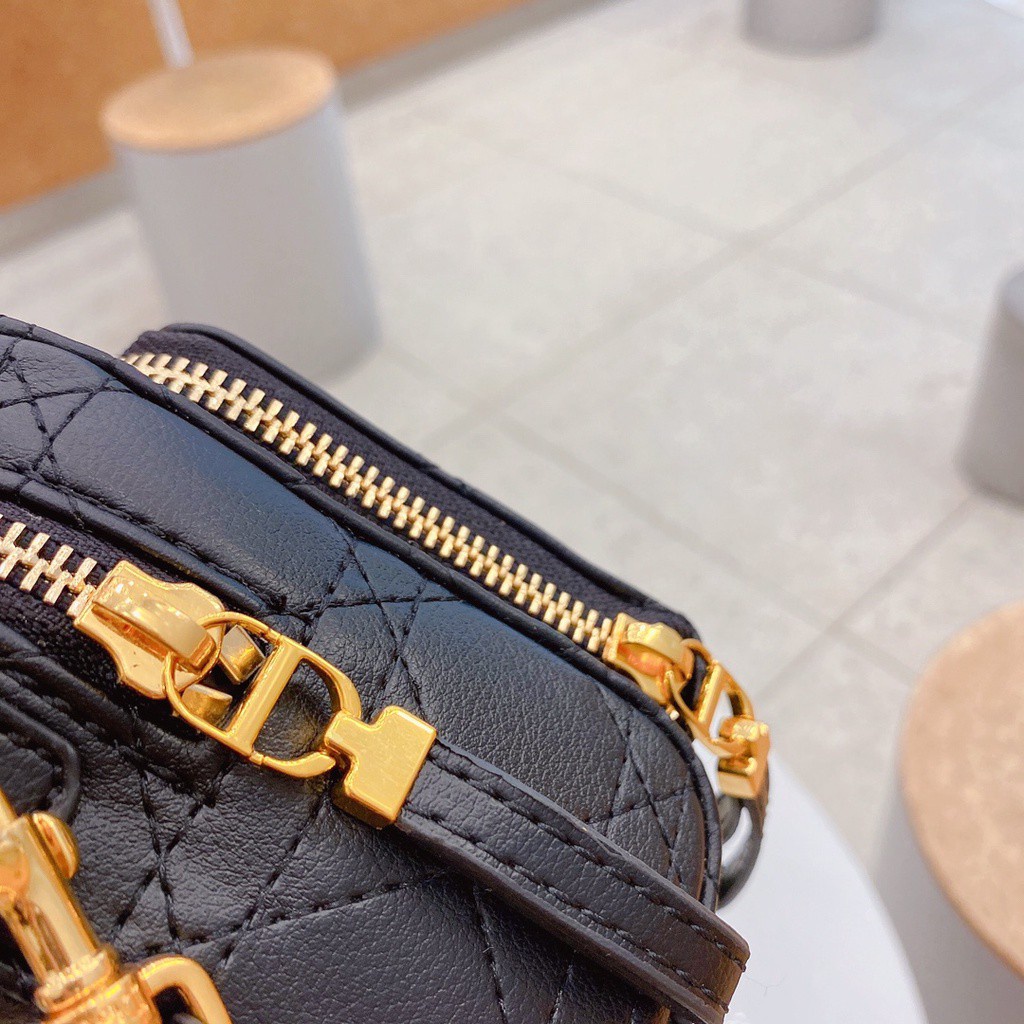 ✙DiOR Caro Double-Layer Clutch Messenger Bag กระเป๋าสะพายผู้หญิง