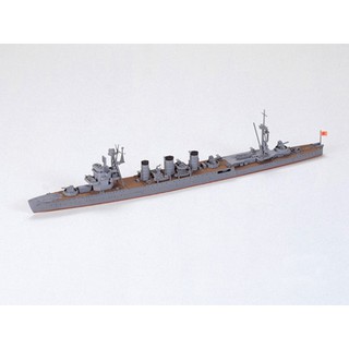 31323  TAMIYA Model 1/700 Japanese Light Cruiser Isuzu