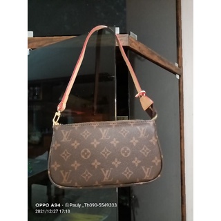 Lv Phoctte mini bag used like new สายยาวถอดได้ใหม่มากใบนี้