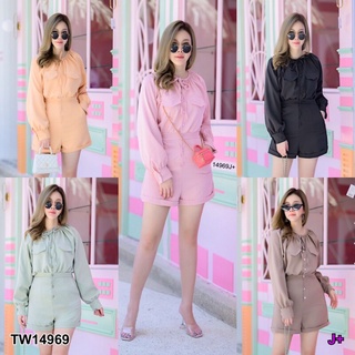 👗Pfashion [ส่งไว!!🚛] P14969 จั๊มสูทขาสั้น #สาวอวบ แขนยาวกระดุมหน้าคอผูกเชือก