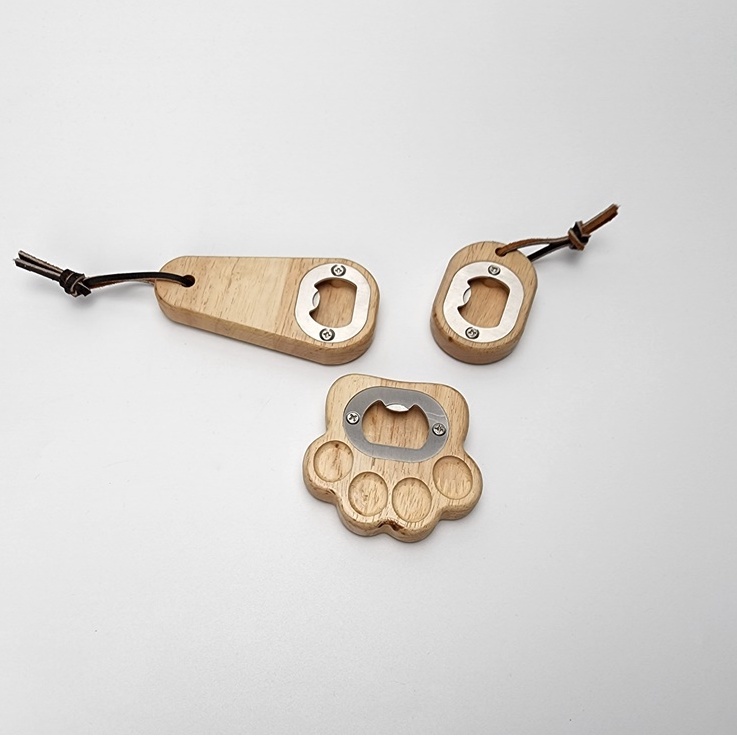 ที่เปิดขวดด้ามไม้ / Bottle opener with wooden handle