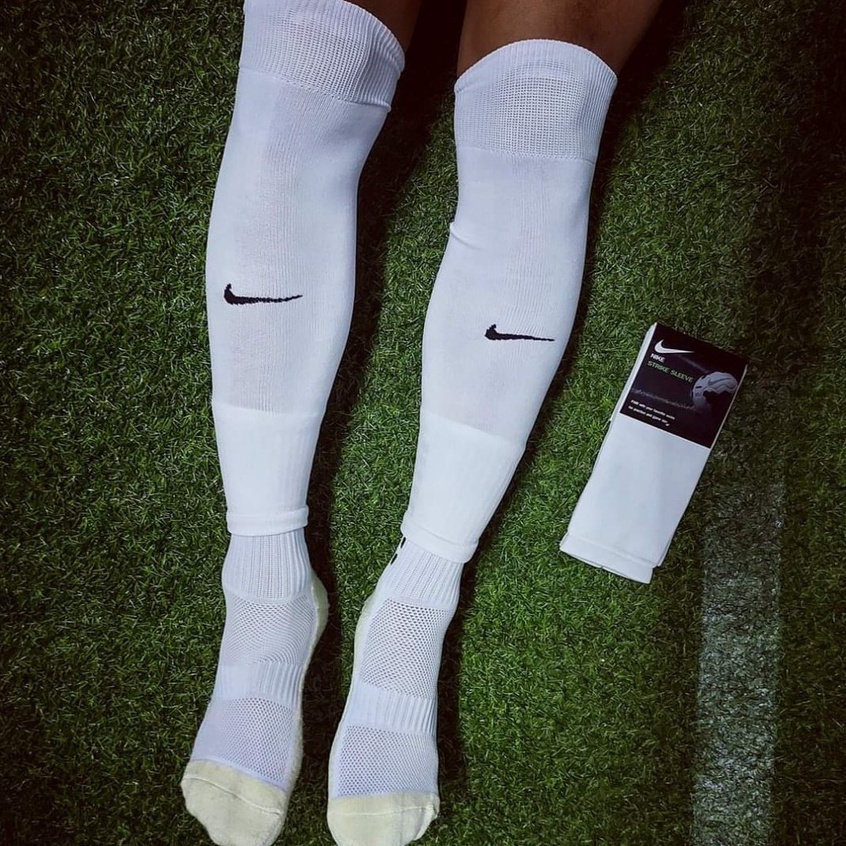 ถุงน่องหนา ถุงเท้า ถุงเท้าตัดข้อ NIKE STRIKE SLAAVE << งาน NCN >>