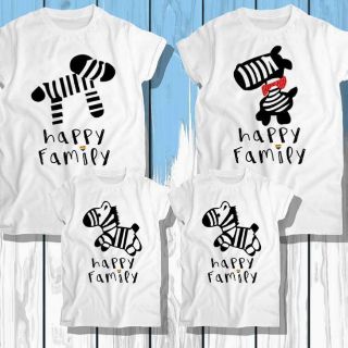 เสื้อครอบครัว พ่อแม่ลูก Happy Family ลายม้าลาย สีขาว ผ้านุ่ม ใส่สบาย