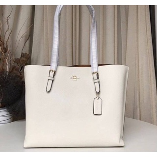 Coach  MOLLIE TOTE IN SIGNATURE LEATHER