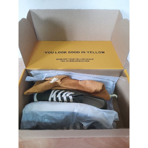รองเท้า mustard sneakers Alexis Olive size 36