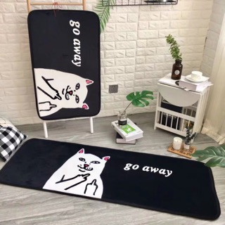 พรม แมวทะลึ่ง🐱แมวชูนิ้วกลาง ✨RIPNDIP ✨ GO AWAY เนื้อขนสีดำ(AC023)