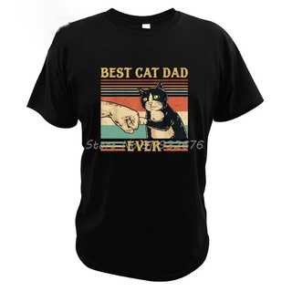 เสื้อยืด ผ้าฝ้าย พิมพ์ลาย Best Cat Dad Ever Paw Fist Bump Fit สไตล์วินเทจ เรโทร พรีเมี่ยม สําหรับผู้ชายสามารถปรับแต่งได้