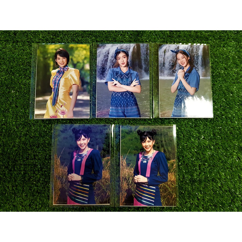 BNK48 7th Single รูปสุ่ม "77 ดินแดนแสนวิเศษ"