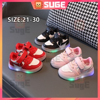 【Suge】รองเท้าผ้าใบลําลอง หนังนิ่ม มีไฟ LED เรืองแสง สีขาว สําหรับเด็กนักเรียนผู้ชาย ผู้หญิง