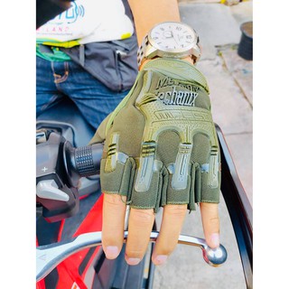 สีเขียว ถุงมือมอเตอร์ไซค์ ครึ่งนิ้ว ยี่ห้อ Mechanix  ถุงมือจักรยาน ถุงมือฟิตเนต อุปกรณ์มอเตอร์ไซค์ อุปกรณ์จักรยานสีเขียว