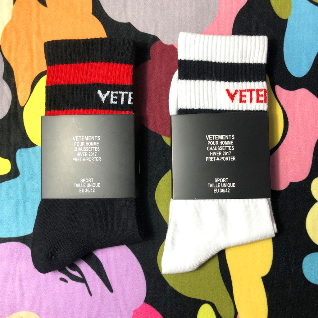 สไตล์ยุโรปและอเมริกา Vetements แฟชั่น ถุงน่องขนาดกลาง