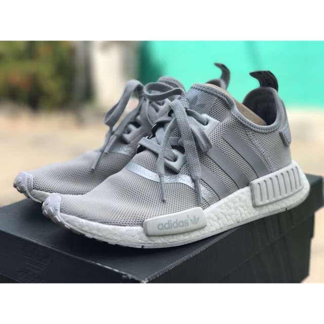 รองเท้า Nike NMD R1